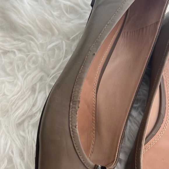 SOLD- Tory Burch flat shoes / doll shoes  Size 8.5 M - Picture 5 of 11